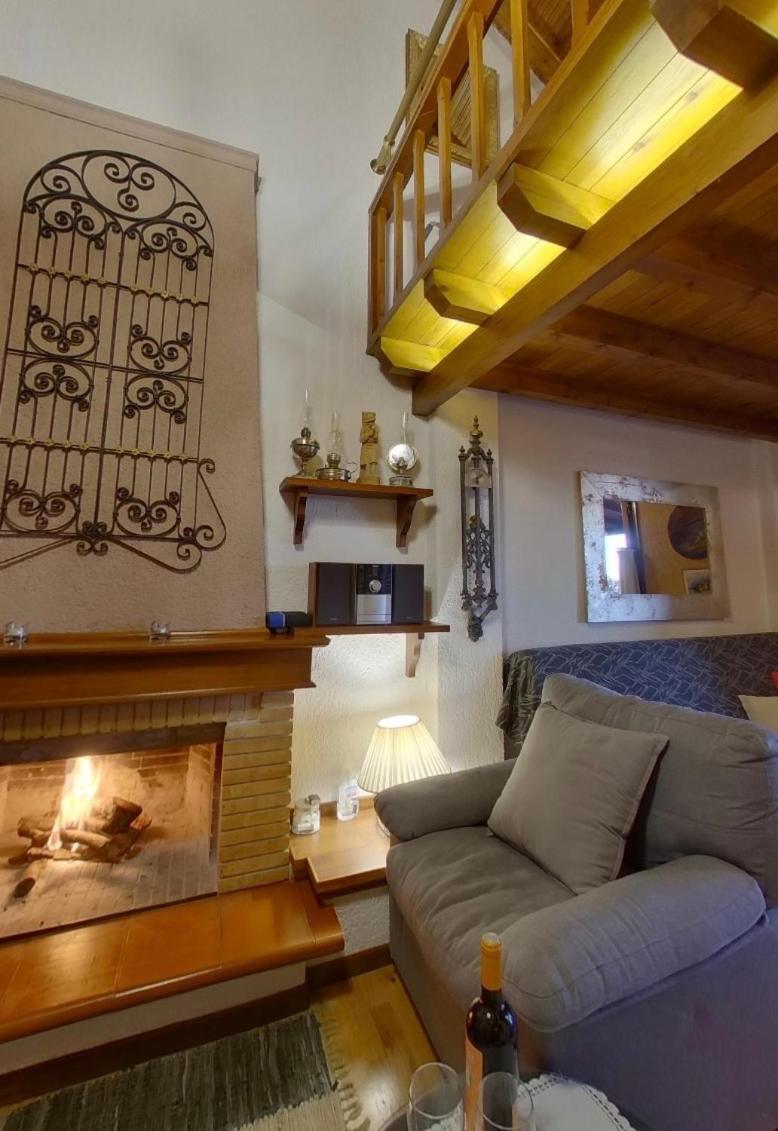 Guesthouse Mylona Arachova Ngoại thất bức ảnh
