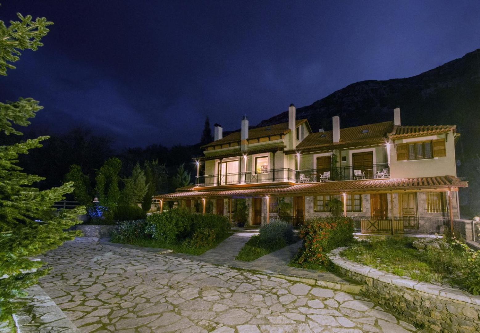 Guesthouse Mylona Arachova Ngoại thất bức ảnh